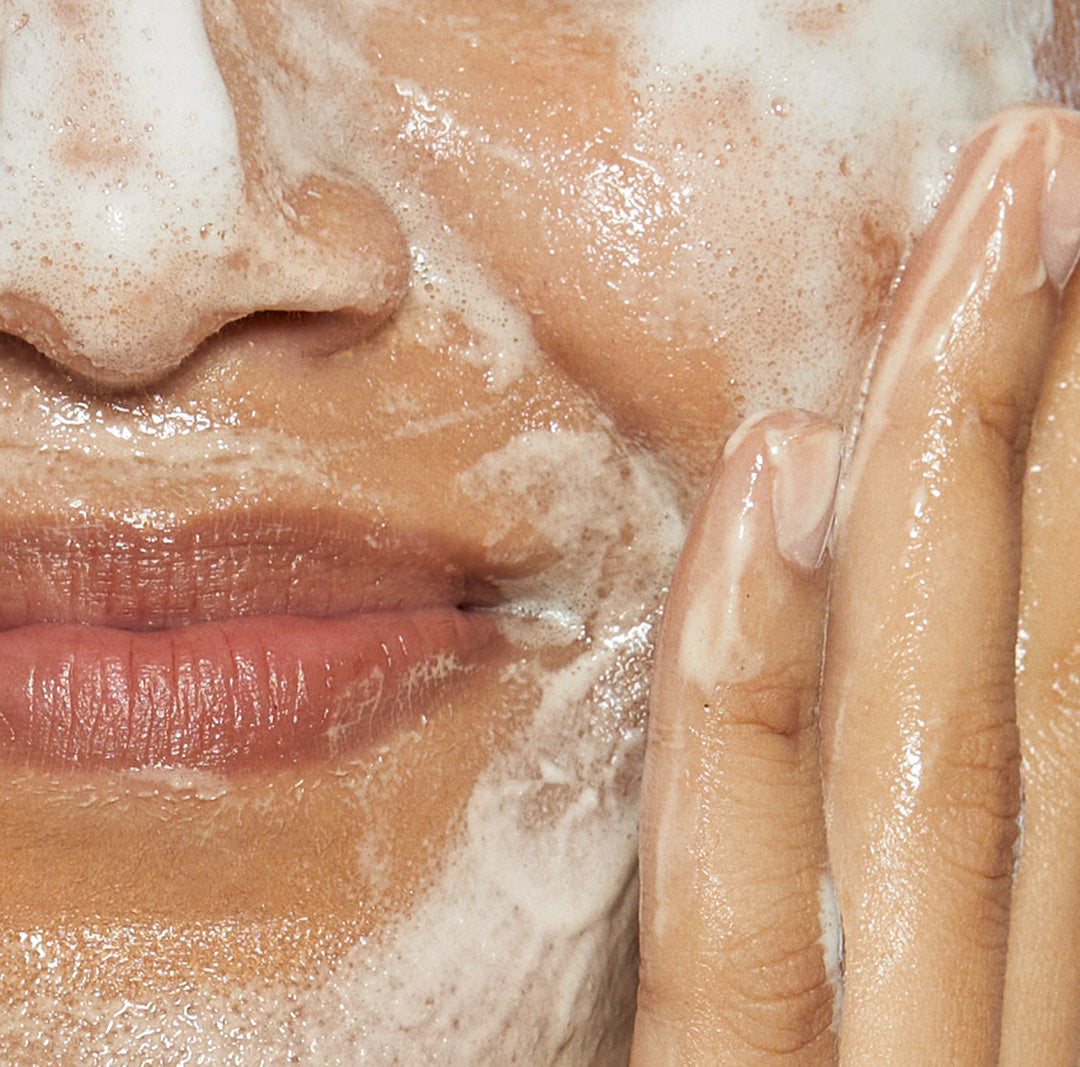 Oil To Foam Total Cleanser